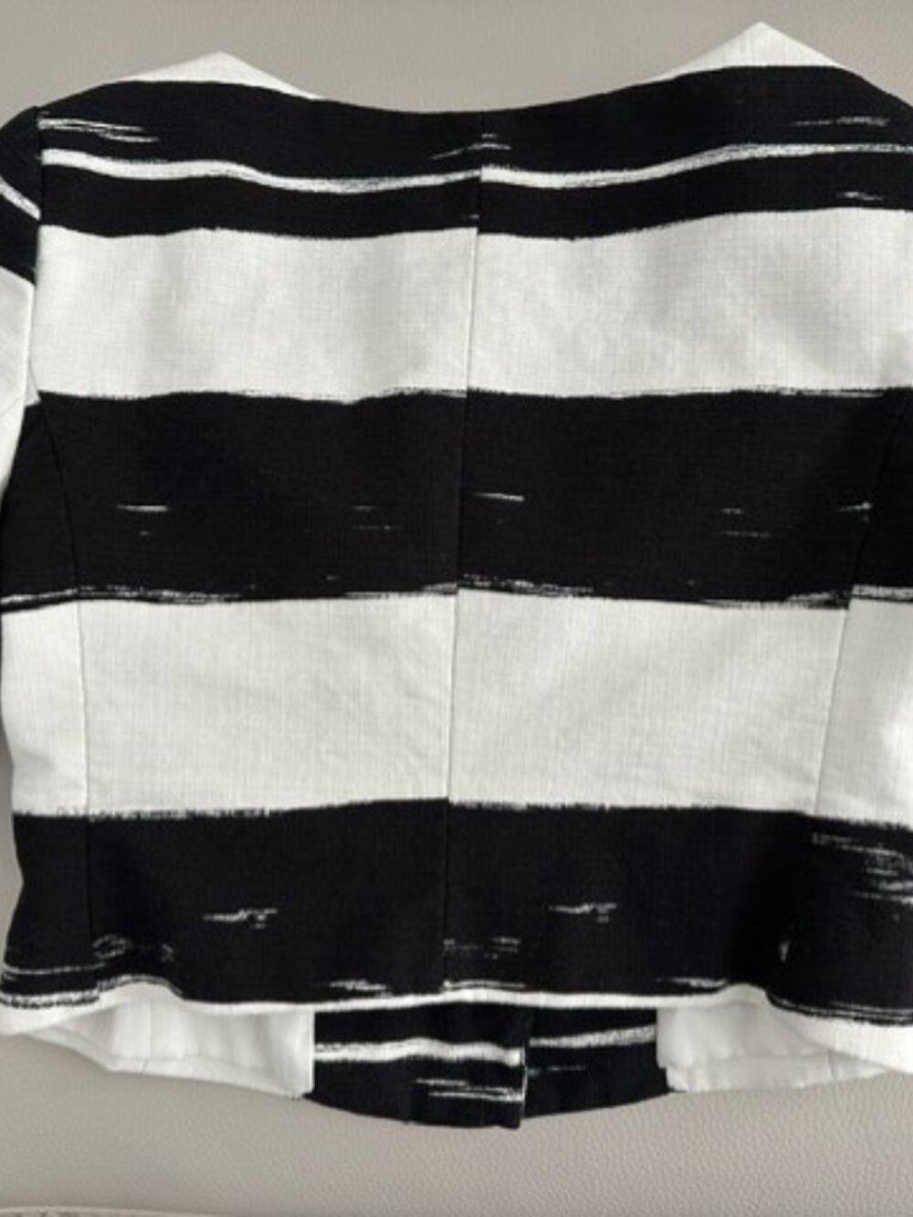 The Limited Short Sleeve White Black Striped Blazer Jacket Size XS - Picture 2 of 4